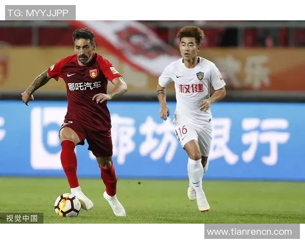 中国非法足球星期五球员风波解析及其影响探讨